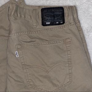 Levi’s 559 Tan khakis W38 L32